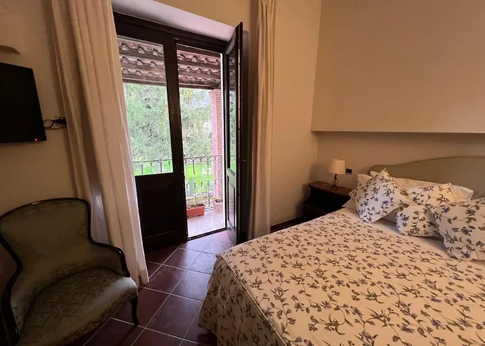 Il Casale Di Riardo Luxury B&B